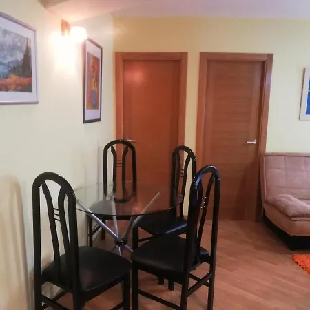 Apartamento 2 Dormitorios En El Centro De Apartment *